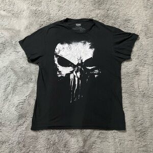 Men’s graphic tee